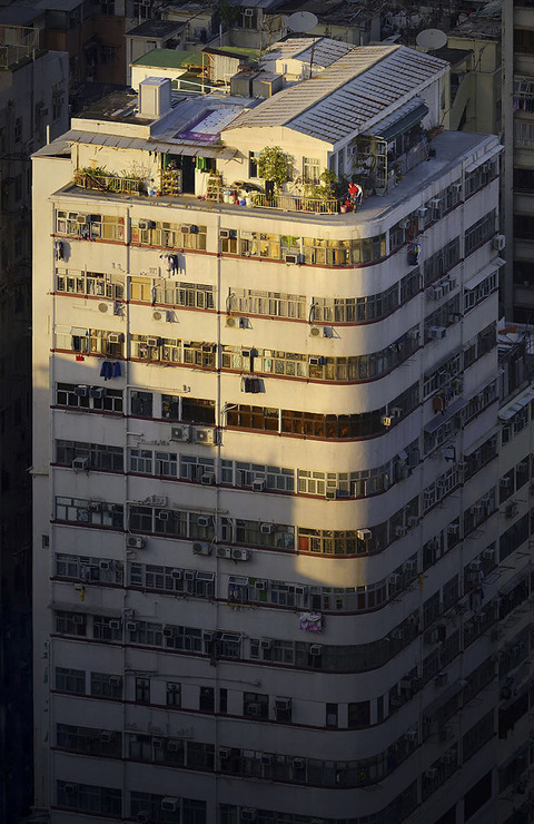 Breathtaking-photos-of-Hong-Kong-roofto